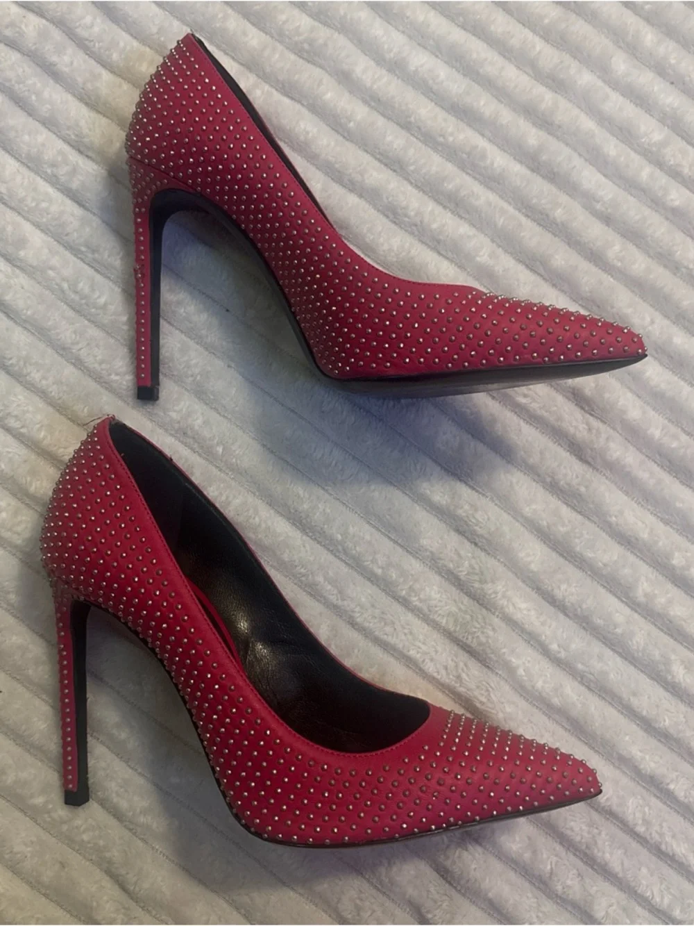 Saint Laurent Studded Hot Pink Studded Pumps - Picture 2 of 7